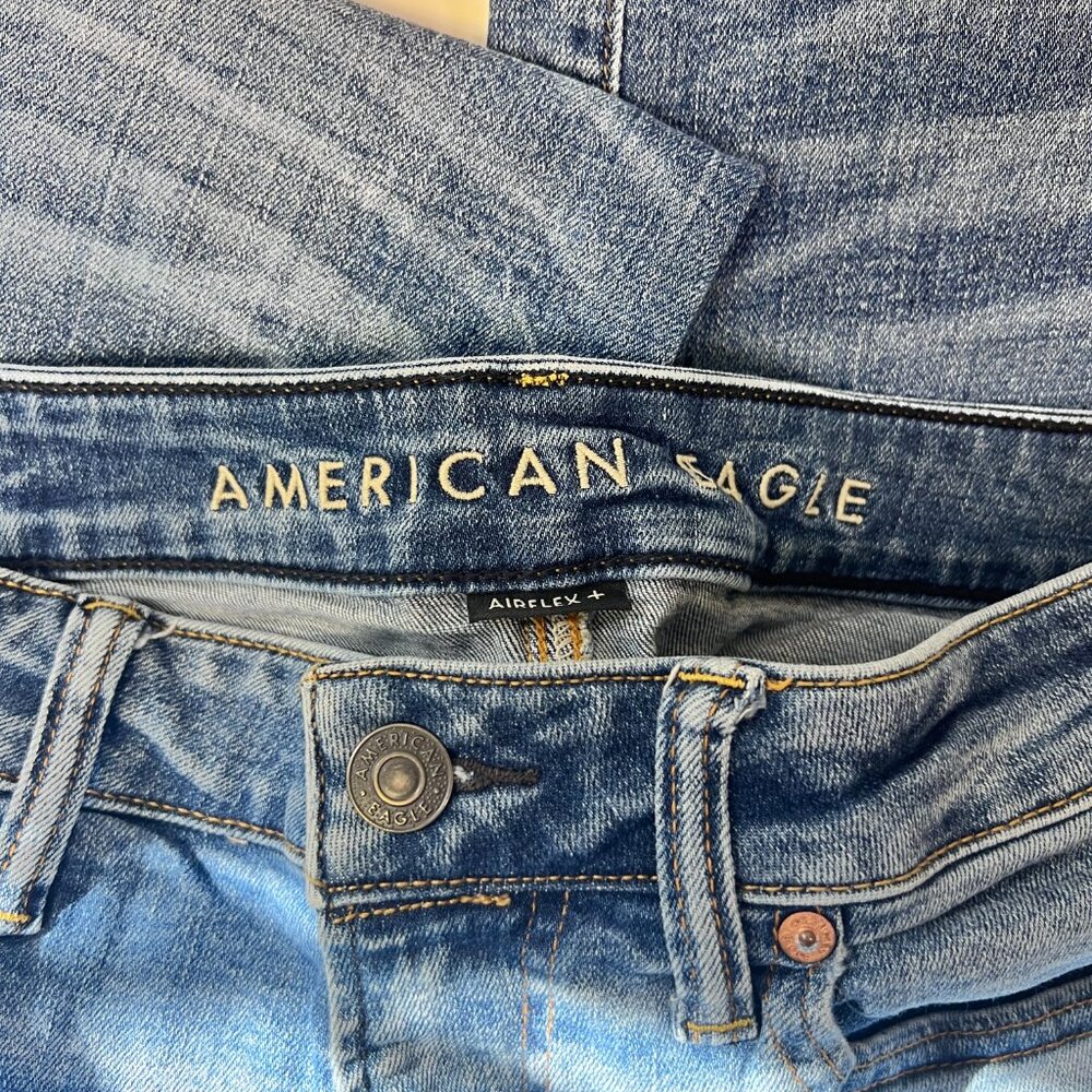 AE American Eagle Jeans Mens 32x36 Airflex+ Athletic Straight Faded Blue Denim - Picture 6 of 9